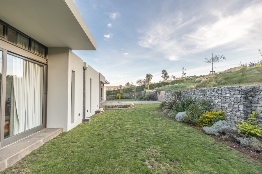 6 Bedroom Property for Sale in Oude Westhof Western Cape